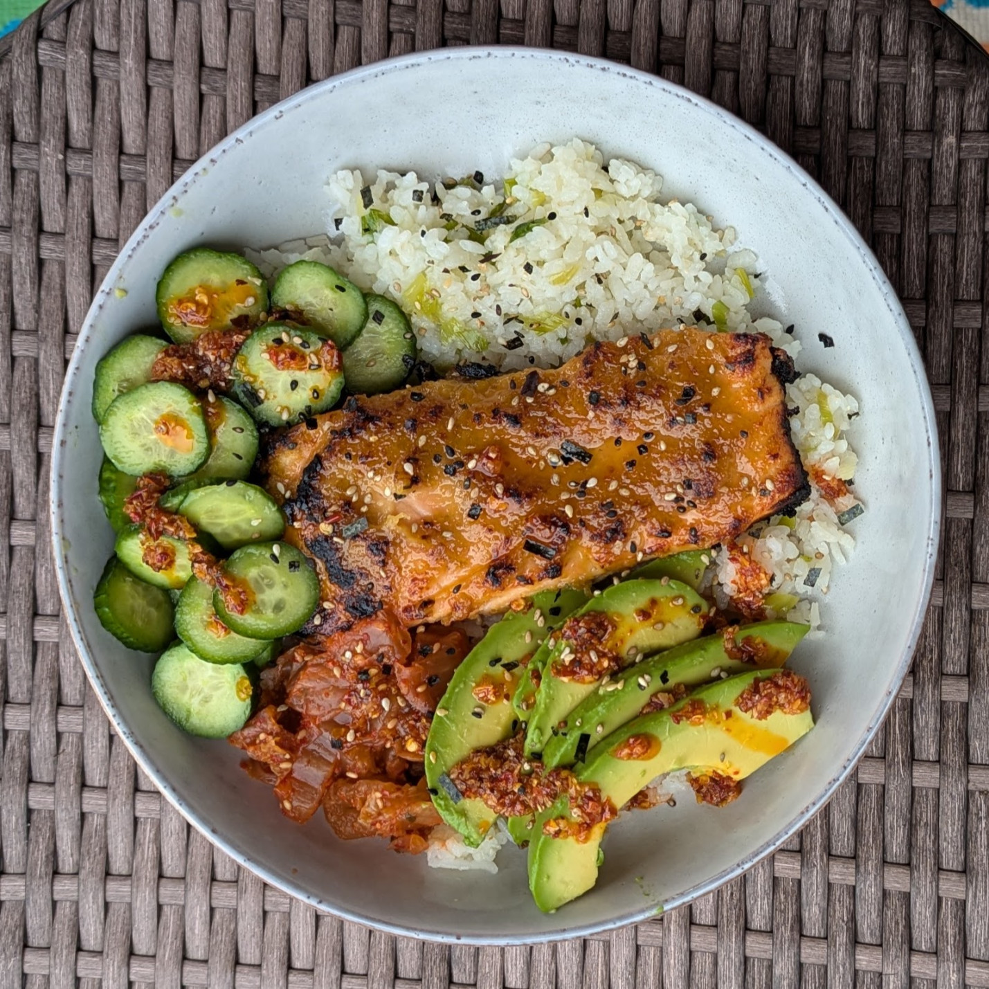 sticky miso salmon bowl – lotsaveggies