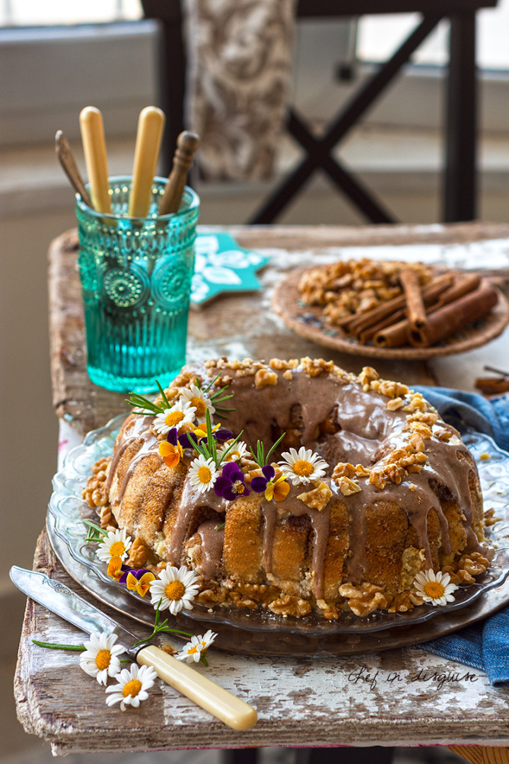 Bread Roll Renaissance: A Delightful Cinnamon Cake Recipe for Bread Roll Renaissance: A Delightful Cinnamon Cake Recipe for