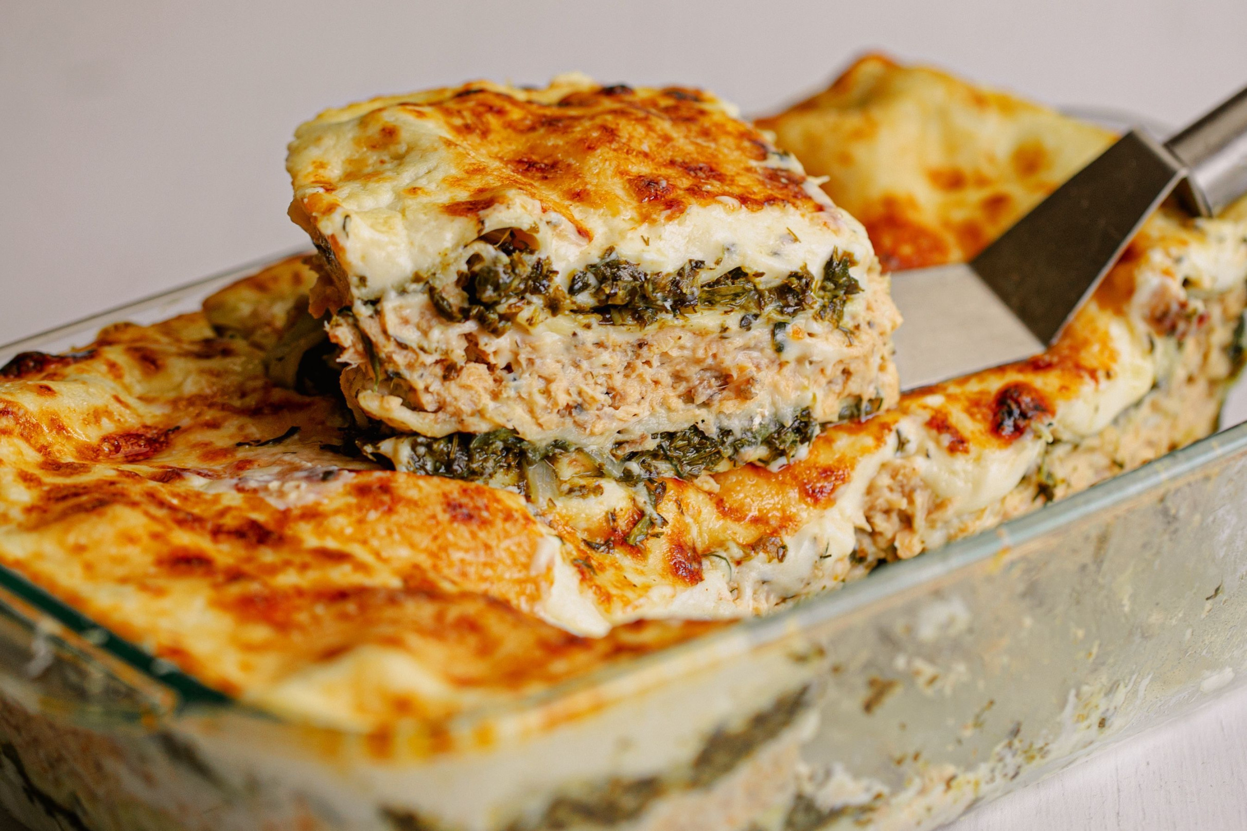 Salmon and spinach lasagne recipe