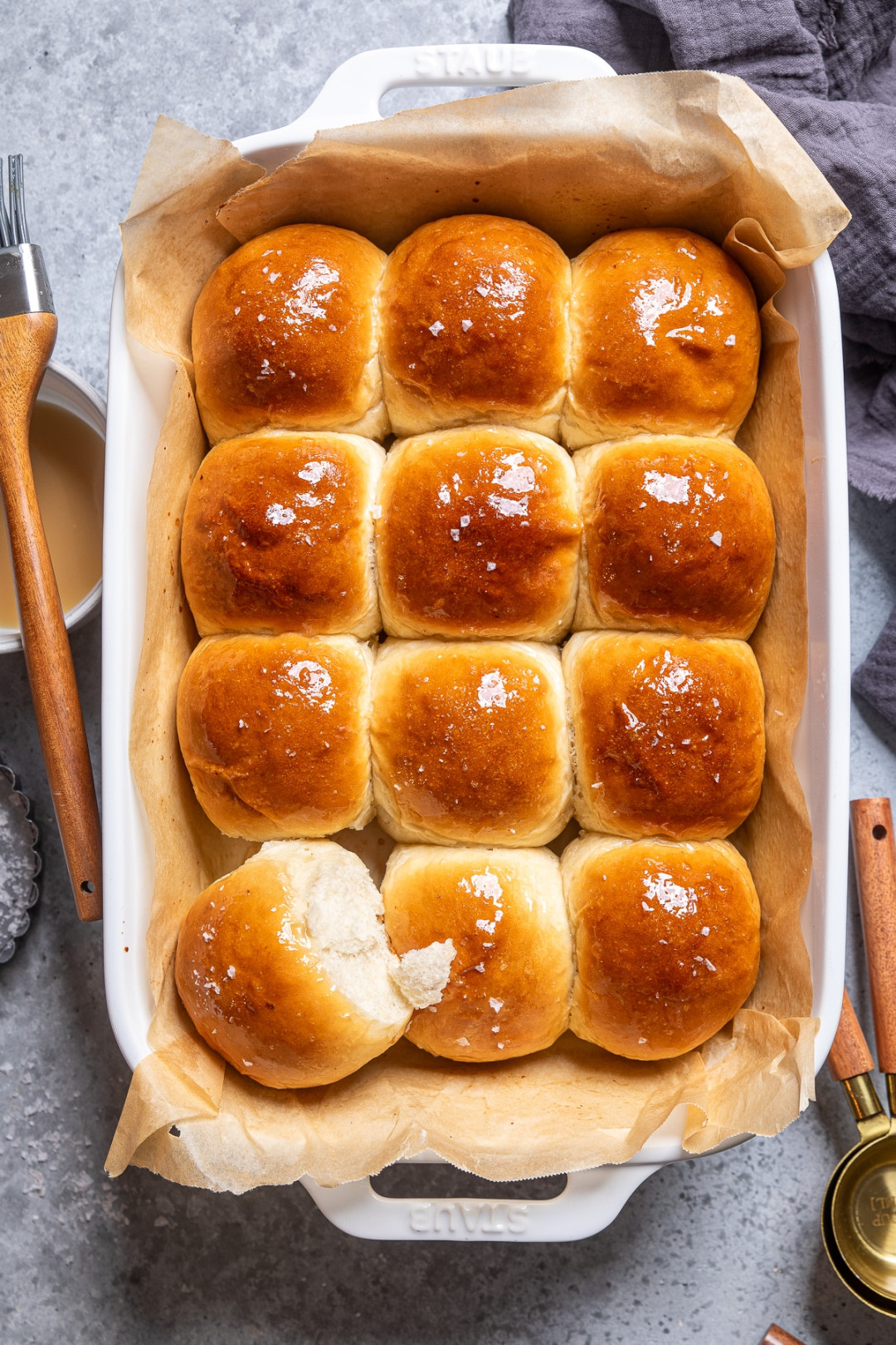 Soft and Fluffy Vegan Dinner Rolls Soft and Fluffy Vegan Dinner Rolls